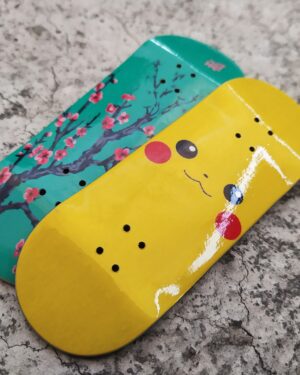 CUSTOM DECK