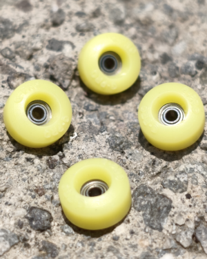 KRAKEN FINGERBOARD WHEELS "G2-PRO CANDY YELLOW"